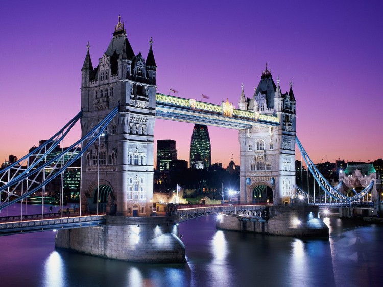 Foto keren dari berbagai negara Tower Bridge